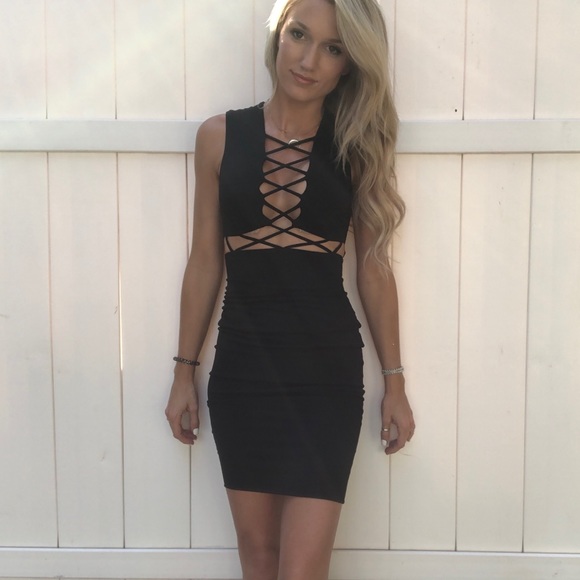 Black Strappy Dance & Marvel Bodycon Midi Dress - Picture 7 of 7